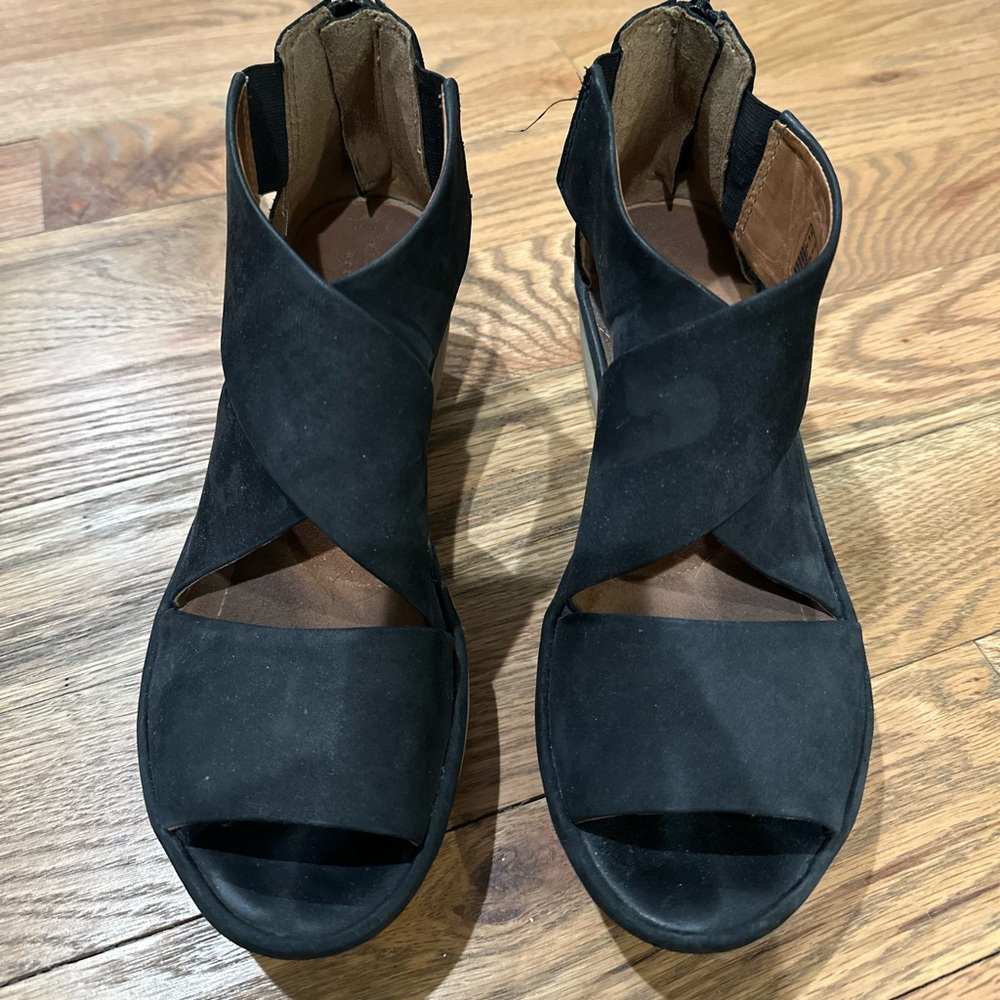Clarks Black Wedges